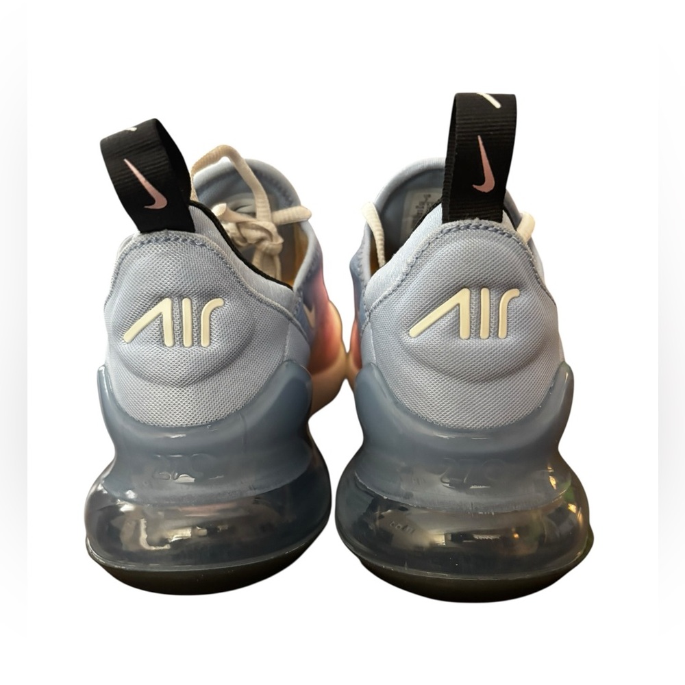 Nike Air Max 270 Women’s Sneakers in Size 7.5 - Picture 4 of 10